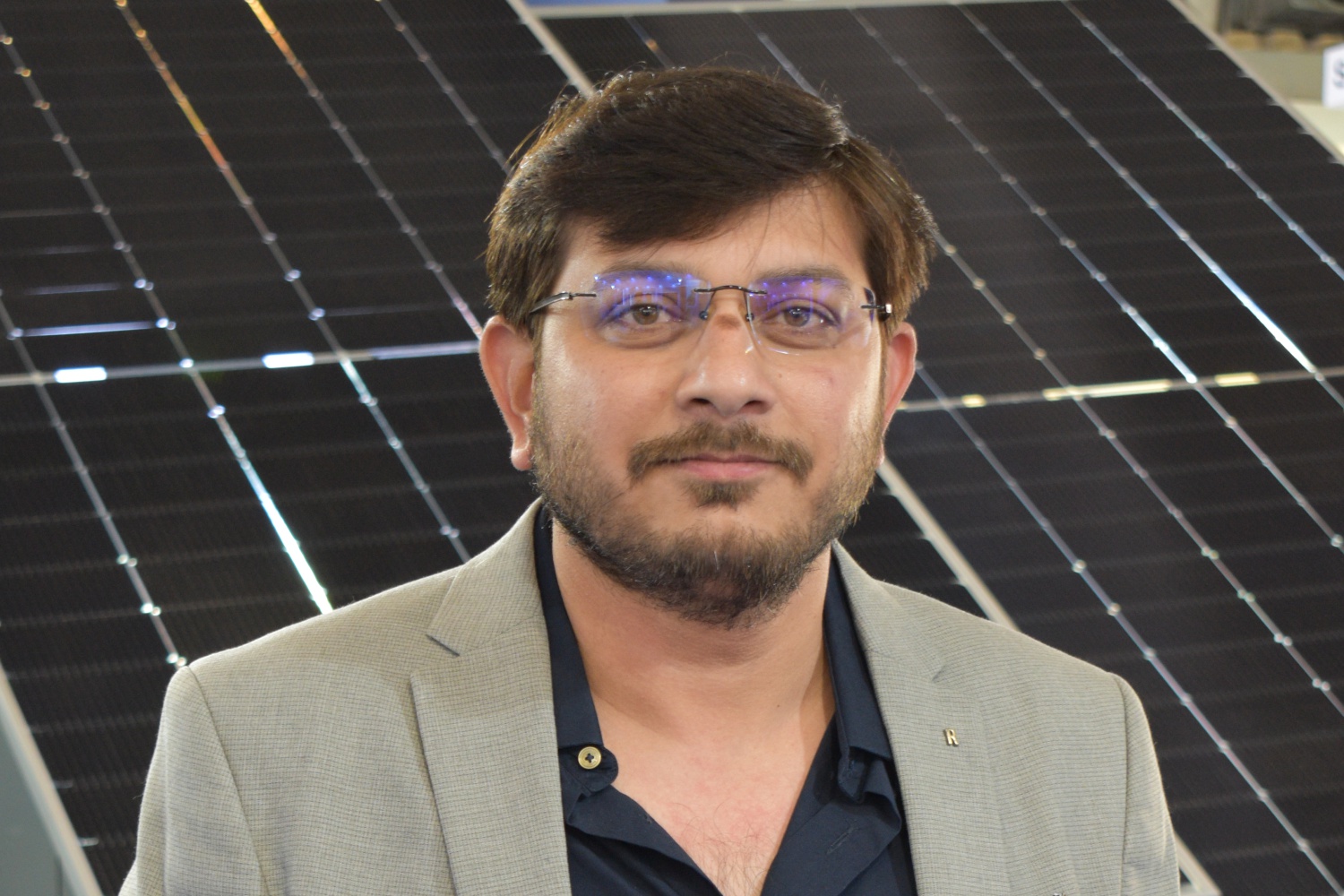 Dharmesh Makadiya